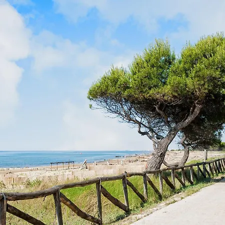 Coastal Getaway With Parking In Apartment Bibione