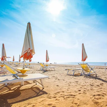 Coastal Getaway With Parking In Apartment Bibione